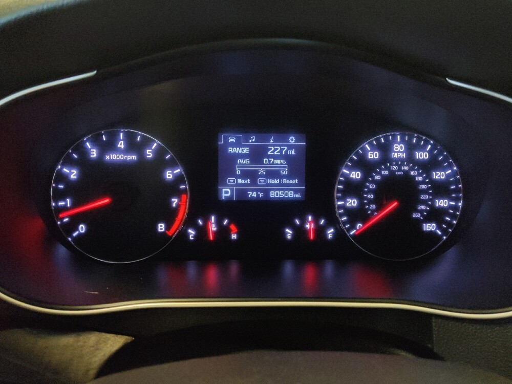 2015 Kia Cadenza in Tucson, AZ 85705 - 18127964 23