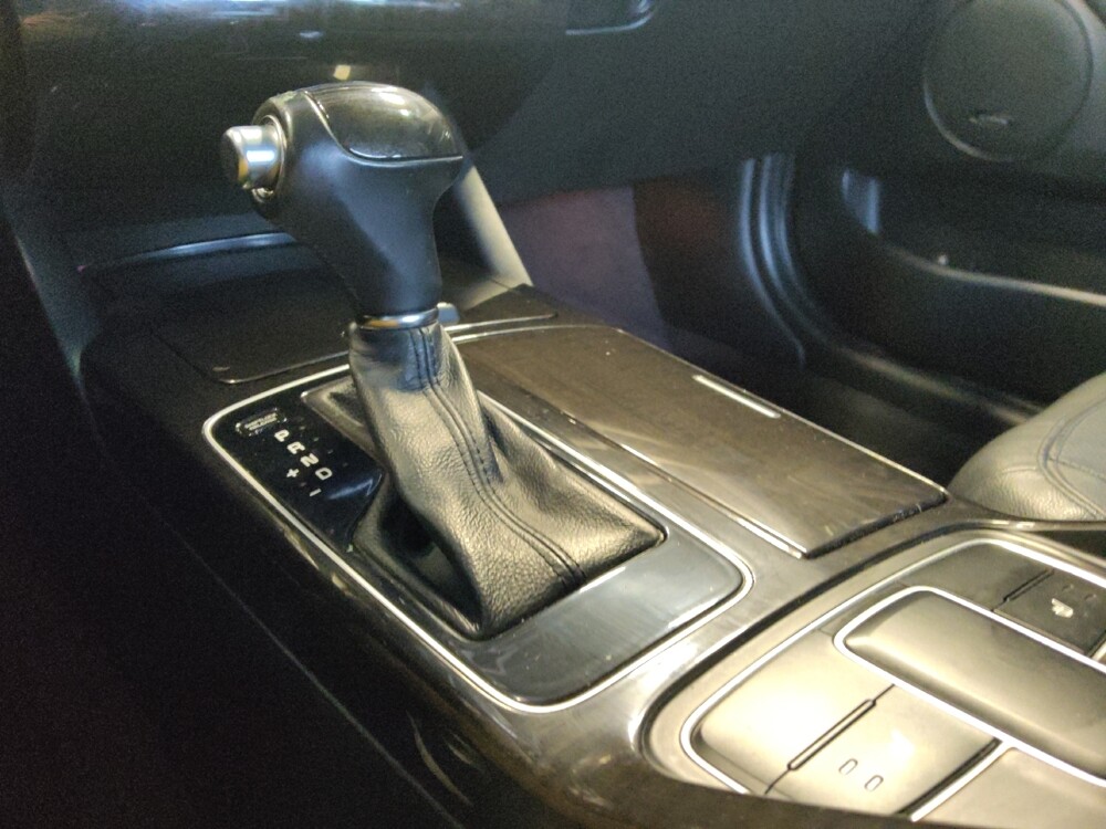 2015 Kia Cadenza in Tucson, AZ 85705 - 18127964 26