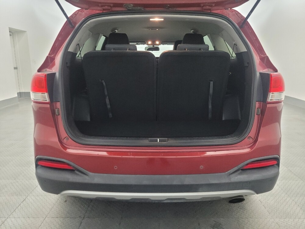 2017 Kia Sorento in Chandler, AZ 85225 - 18127965 29