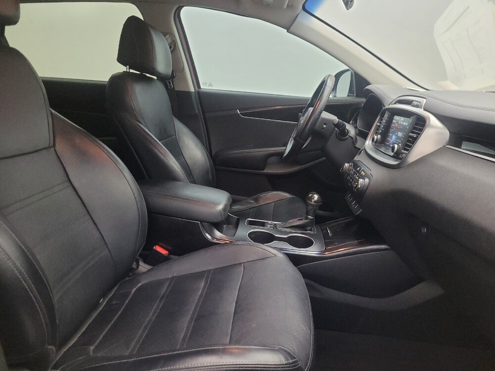 2017 Kia Sorento in Chandler, AZ 85225 - 18127965 21