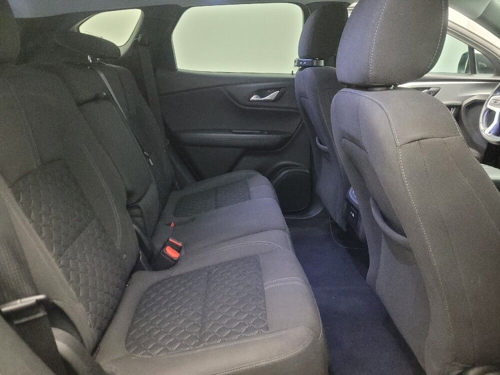 2019 Chevrolet Blazer in Chandler, AZ 85225 - 18127966 19