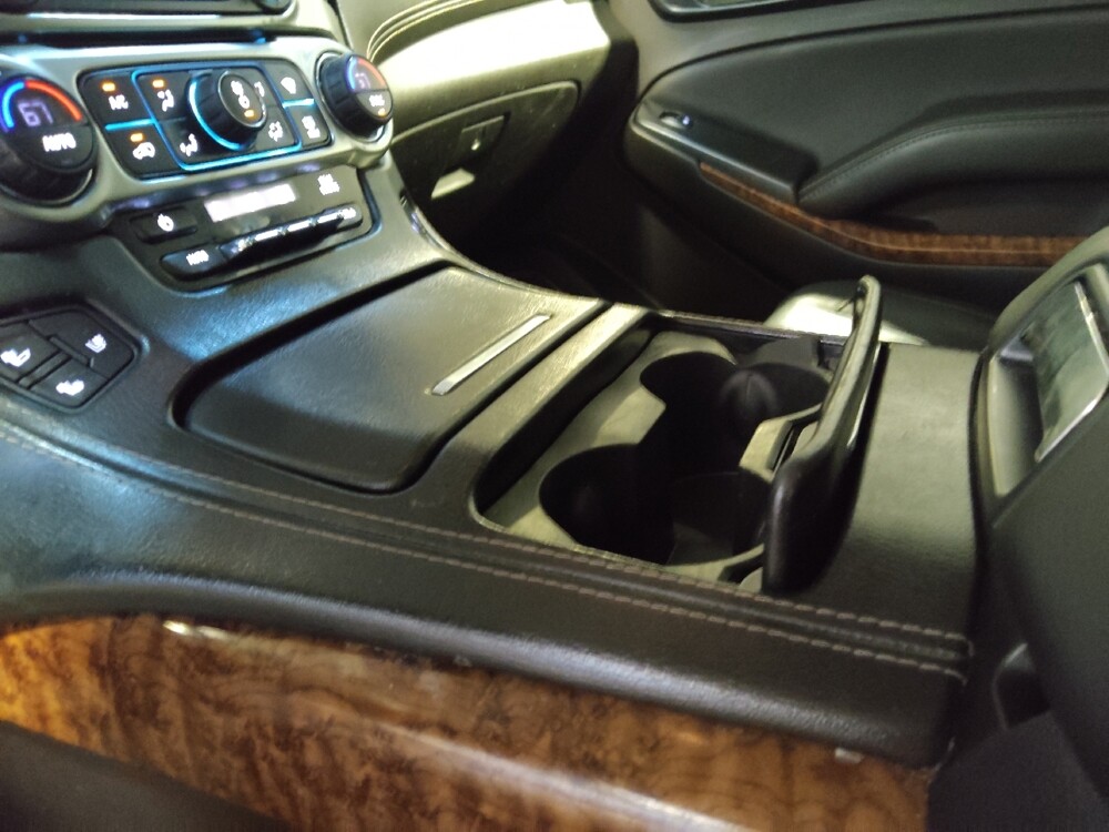 2017 Chevrolet Suburban in Tucson, AZ 85705 - 18127967 26