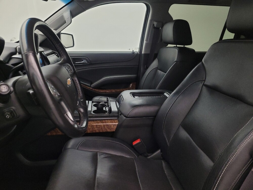 2017 Chevrolet Suburban in Tucson, AZ 85705 - 18127967 17