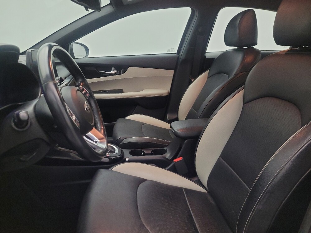 2019 Kia Forte in Phoenix, AZ 85015 - 18127968 17