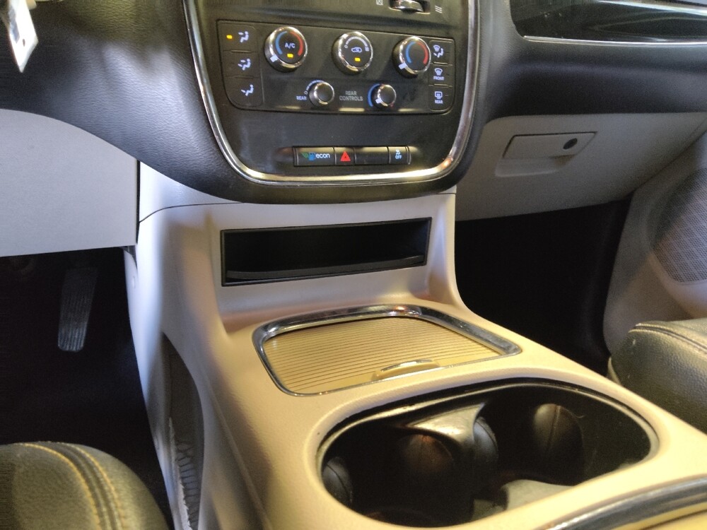 2020 Dodge Grand Caravan in Phoenix, AZ 85015 - 18127969 26