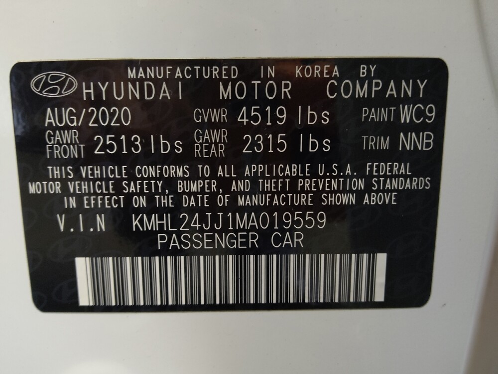 2020 Toyota Camry in Chandler, AZ 85225 - 18127970 33