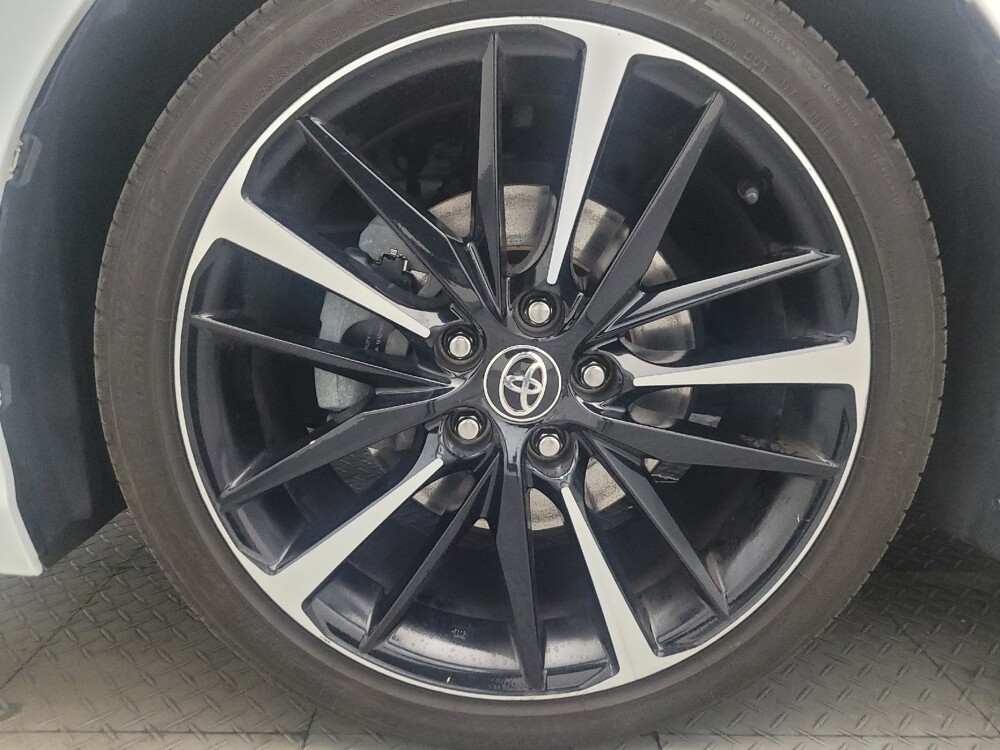 2020 Toyota Camry in Chandler, AZ 85225 - 18127970 31