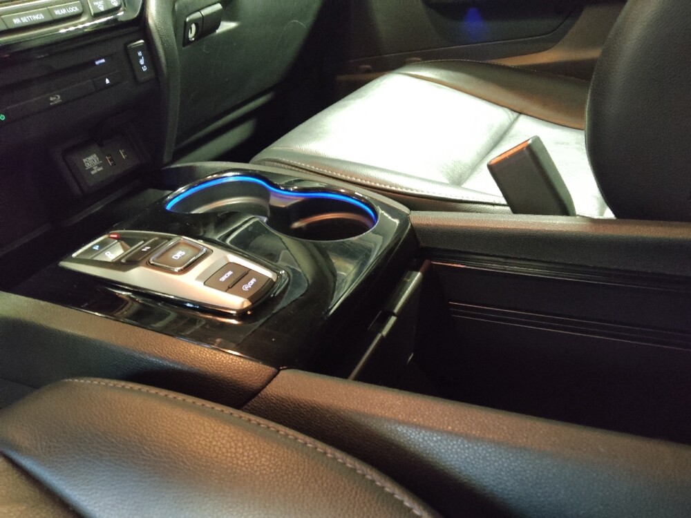 2016 Honda Pilot in Phoenix, AZ 85022 - 18127971 26