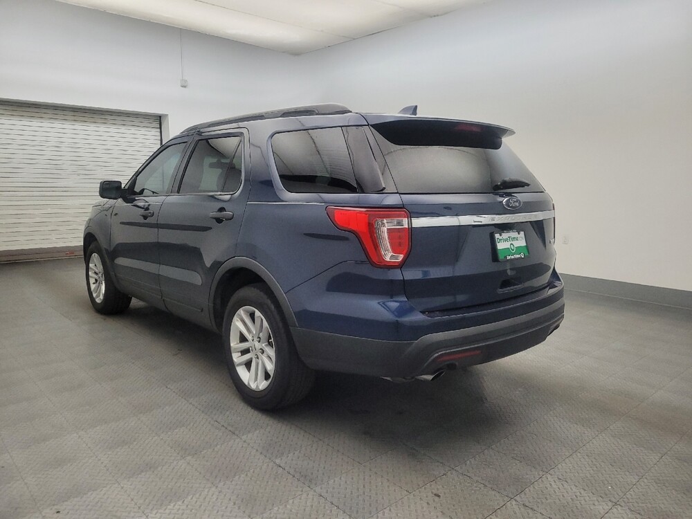 2017 Ford Explorer in Tucson, AZ 85705 - 18127972 5