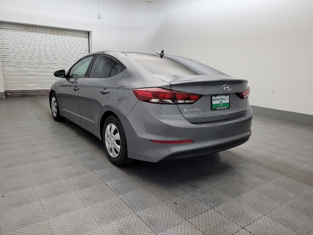 2017 Hyundai Elantra in Phoenix, AZ 85022 - 18127973 5