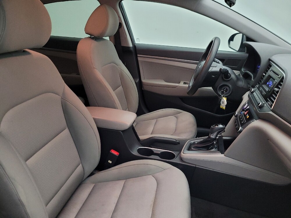 2017 Hyundai Elantra in Phoenix, AZ 85022 - 18127973 21