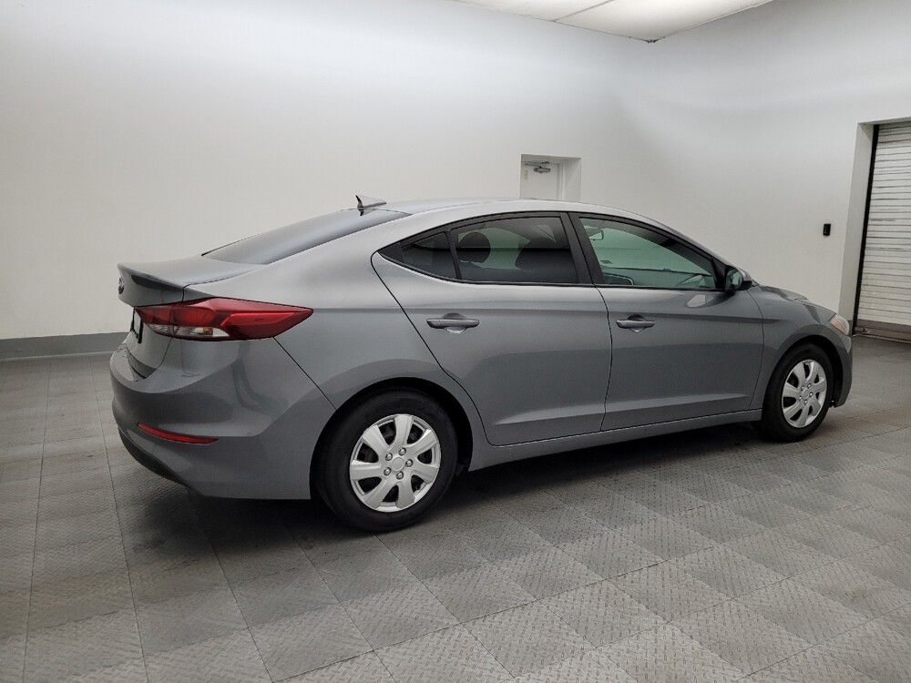 2017 Hyundai Elantra in Phoenix, AZ 85022 - 18127973 10