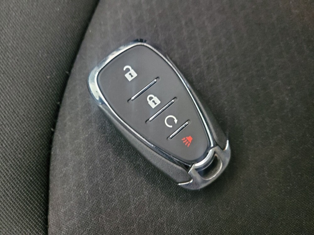 2021 Chevrolet Malibu in Tucson, AZ 85705 - 18127974 32