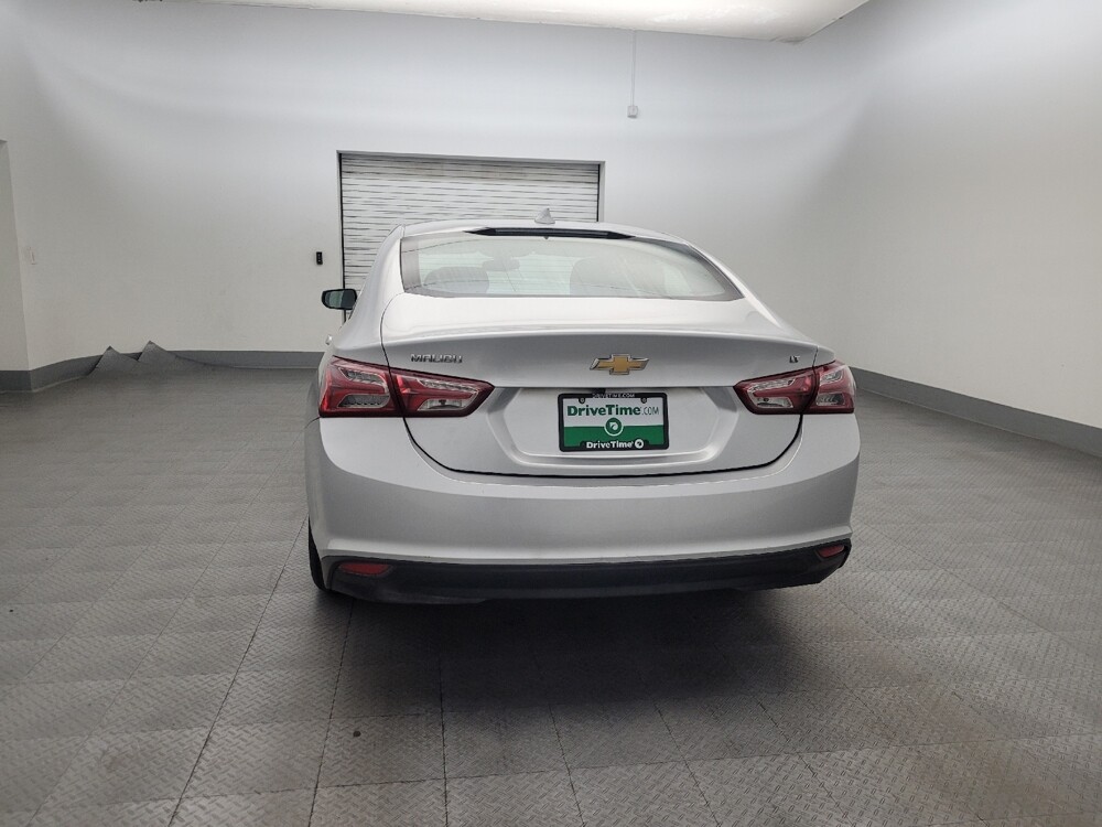 2021 Chevrolet Malibu in Tucson, AZ 85705 - 18127974 6