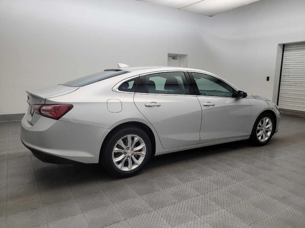 2021 Chevrolet Malibu in Tucson, AZ 85705 - 18127974 10