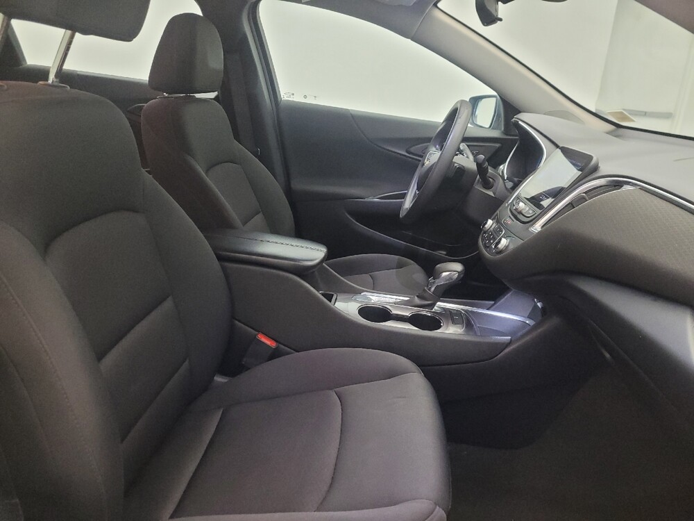 2021 Chevrolet Malibu in Tucson, AZ 85705 - 18127974 21