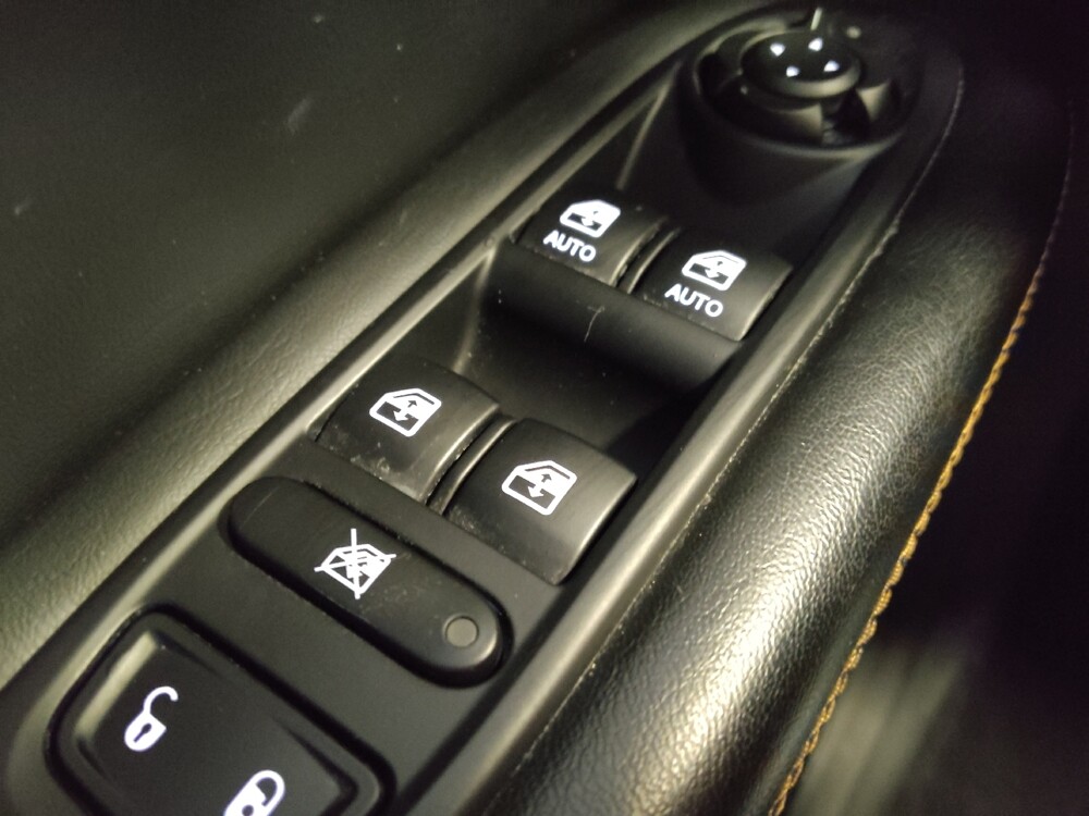 2018 Jeep Compass in Phoenix, AZ 85015 - 18127975 27