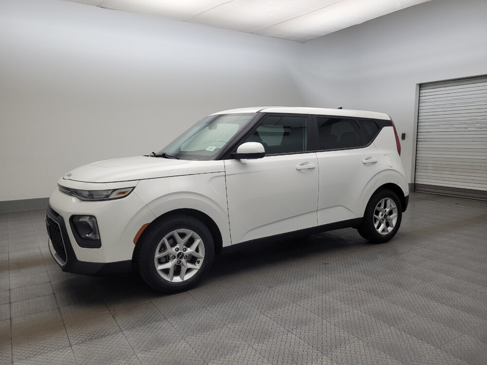 2022 Kia Soul in Glendale, AZ 85301 - 18127976 2
