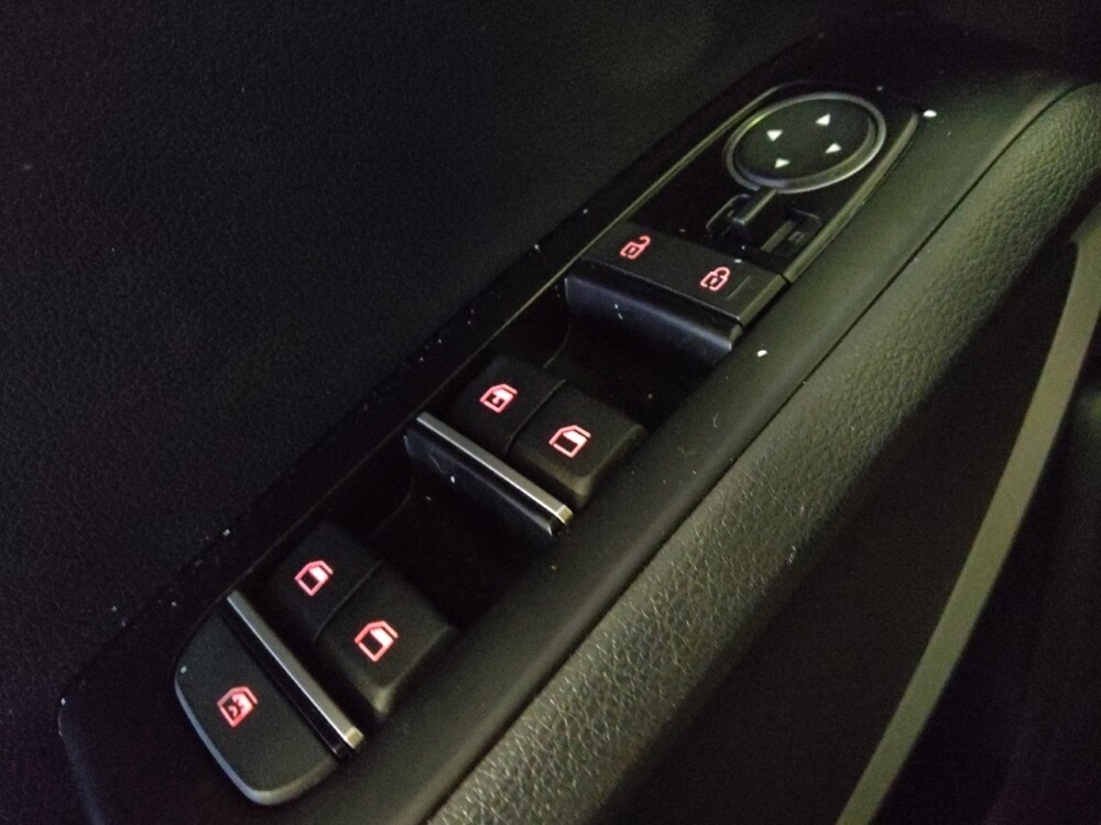 2022 Kia Soul in Glendale, AZ 85301 - 18127976 27