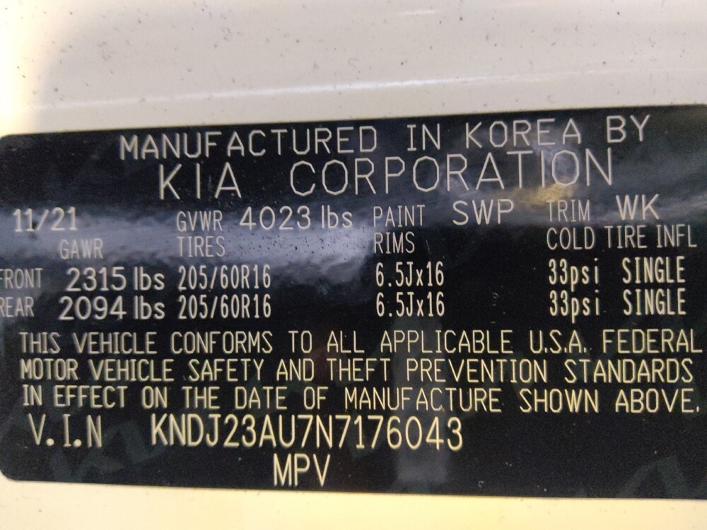 2022 Kia Soul in Glendale, AZ 85301 - 18127976 33