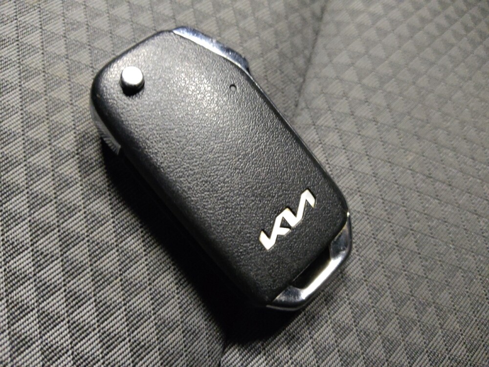 2022 Kia Soul in Glendale, AZ 85301 - 18127976 32