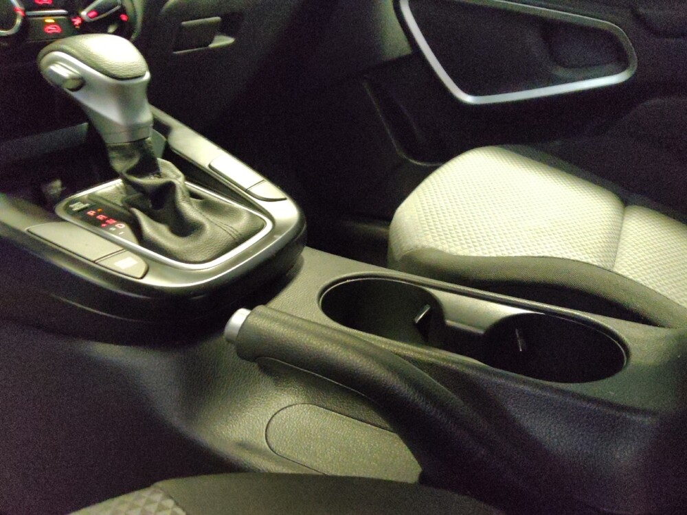 2022 Kia Soul in Glendale, AZ 85301 - 18127976 26