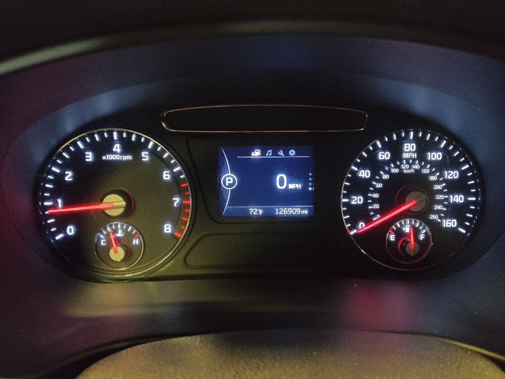 2016 Kia Sorento in Phoenix, AZ 85015 - 18127978 23