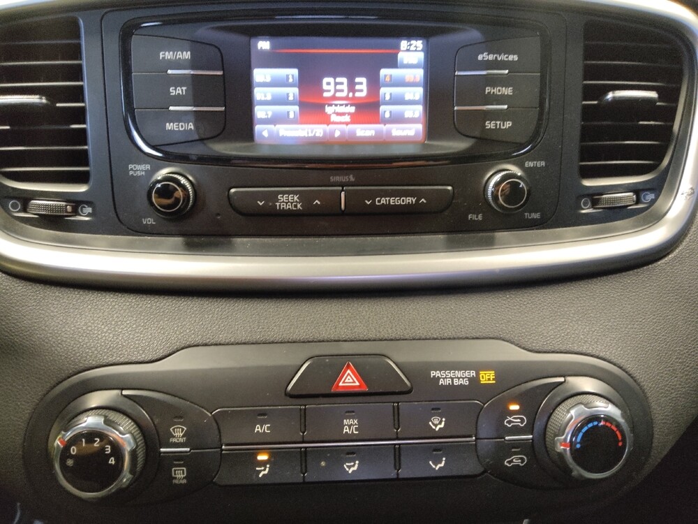 2016 Kia Sorento in Phoenix, AZ 85015 - 18127978 25