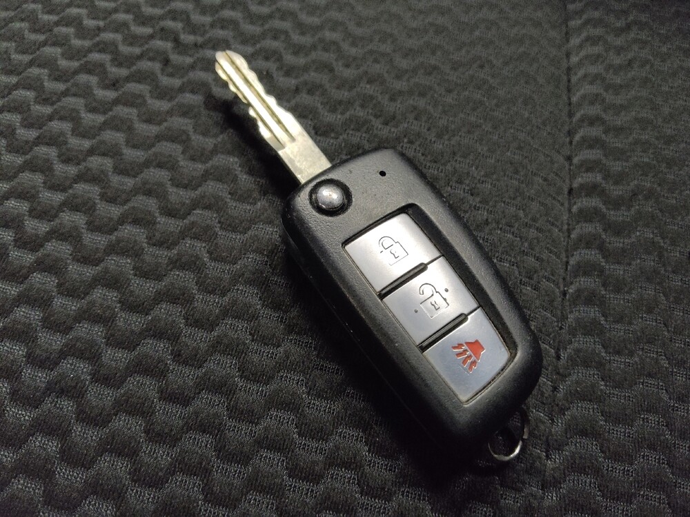 2020 Nissan Rogue Sport in Mesa, AZ 85210 - 18127979 32