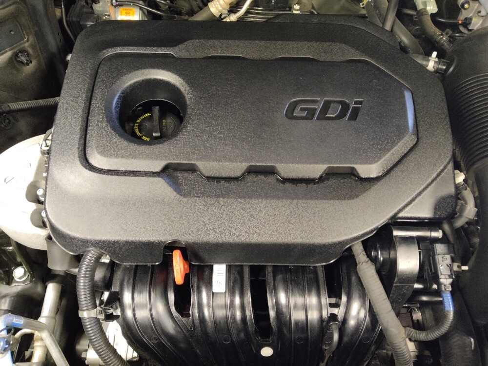 2020 Hyundai Santa Fe in Tucson, AZ 85705 - 18127980 30