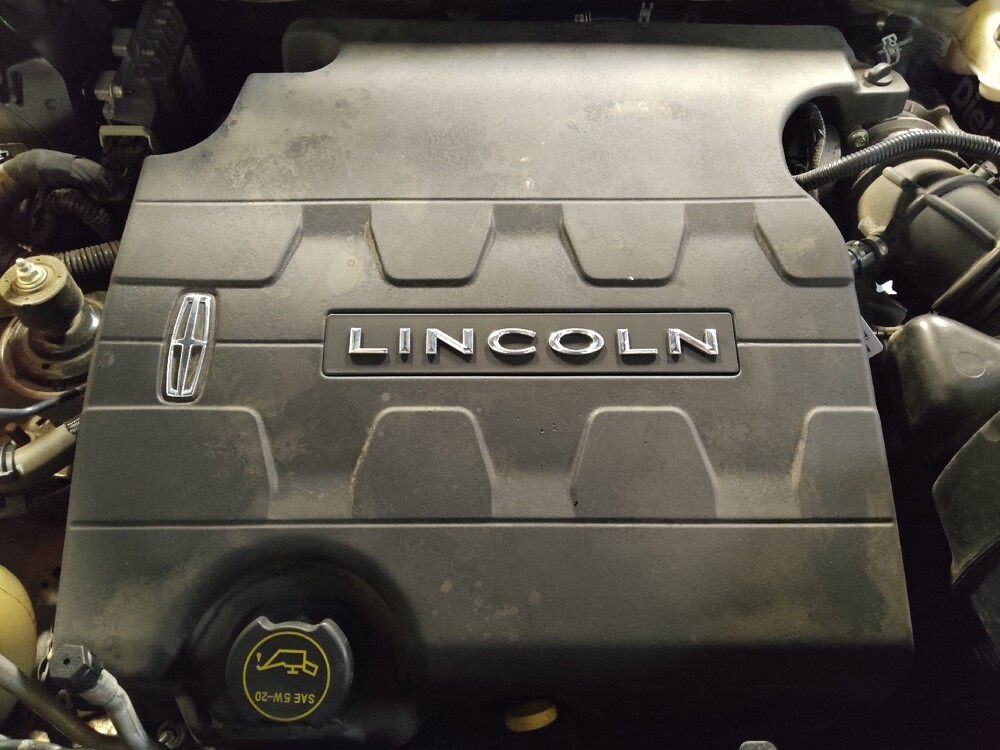 2016 Lincoln MKX in Tucson, AZ 85705 - 18127981 30