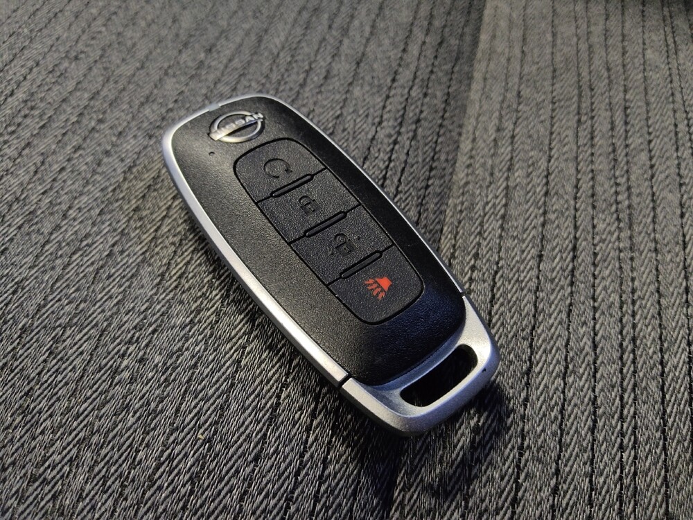 2021 Nissan Rogue in Phoenix, AZ 85015 - 18127983 32