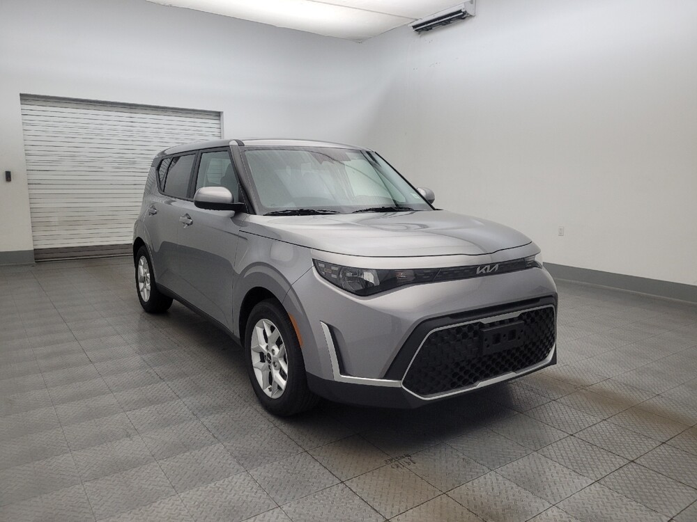 2025 Kia Soul in Chandler, AZ 85225 - 18127987 13