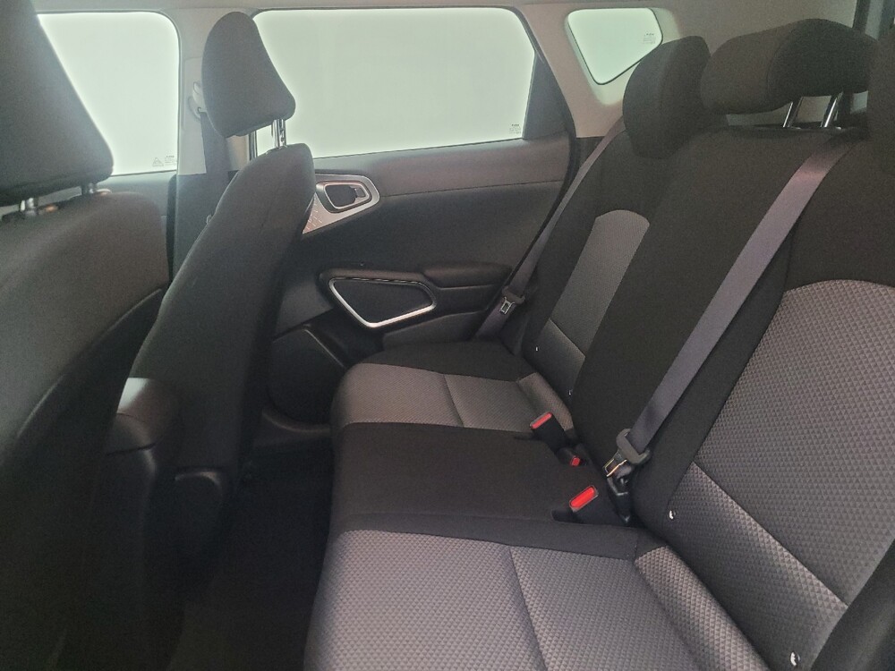 2025 Kia Soul in Chandler, AZ 85225 - 18127987 18