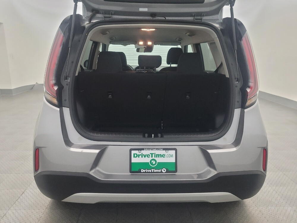 2025 Kia Soul in Chandler, AZ 85225 - 18127987 29