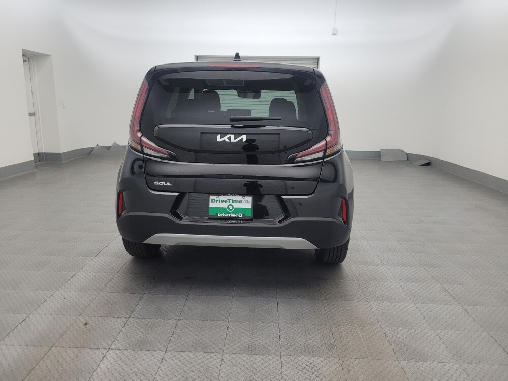 2025 Kia Soul in Phoenix, AZ 85015 - 18127988 7