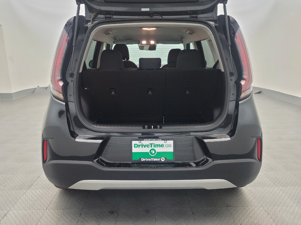 2025 Kia Soul in Phoenix, AZ 85015 - 18127988 29