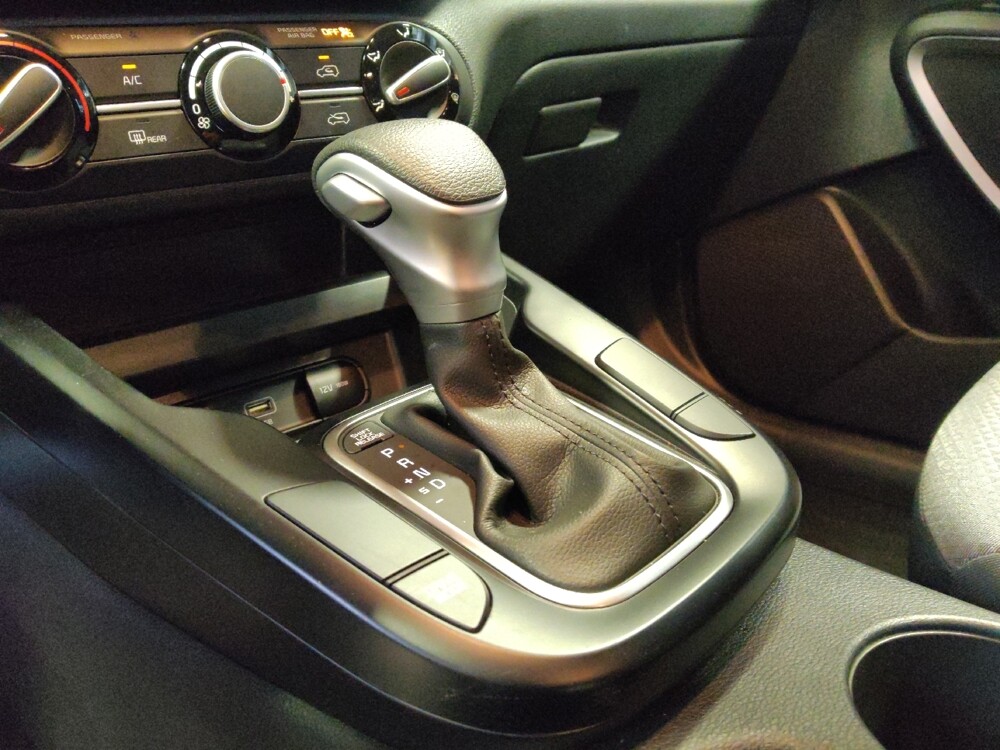 2025 Kia Soul in Phoenix, AZ 85015 - 18127988 26