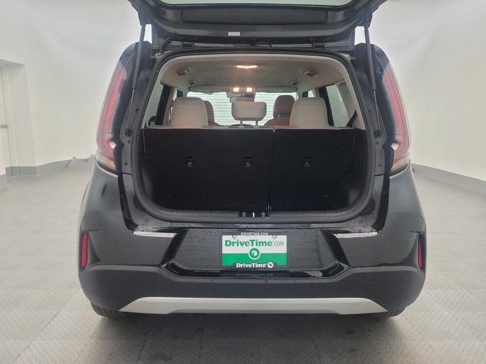 2025 Kia Soul in Glendale, AZ 85301 - 18127989 29