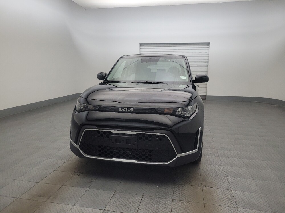 2025 Kia Soul in Glendale, AZ 85301 - 18127989 15