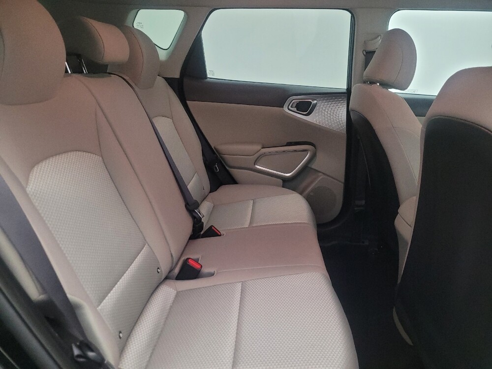 2025 Kia Soul in Glendale, AZ 85301 - 18127989 19