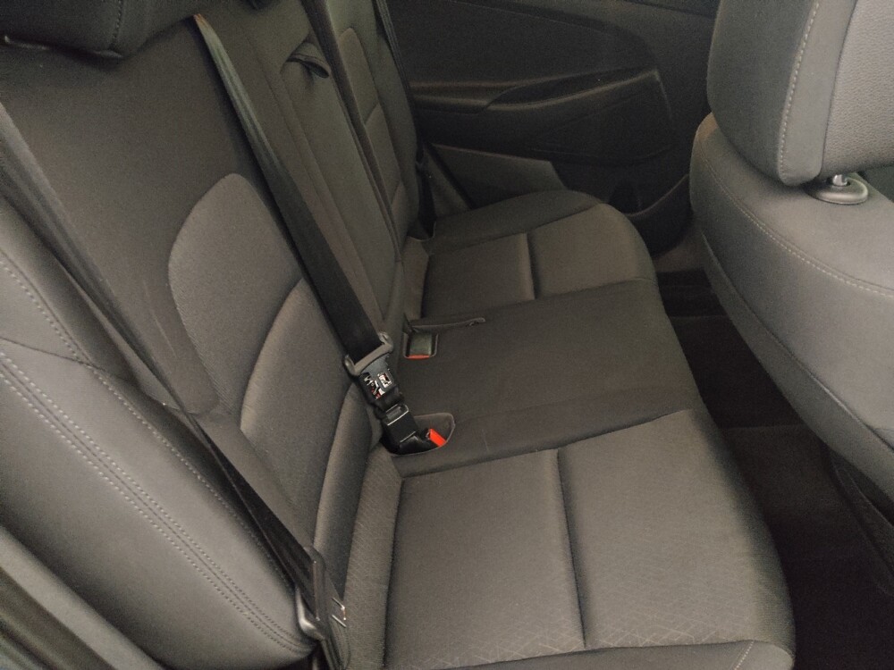 2017 Hyundai Tucson in Clearwater, FL 33764 - 18127995 19