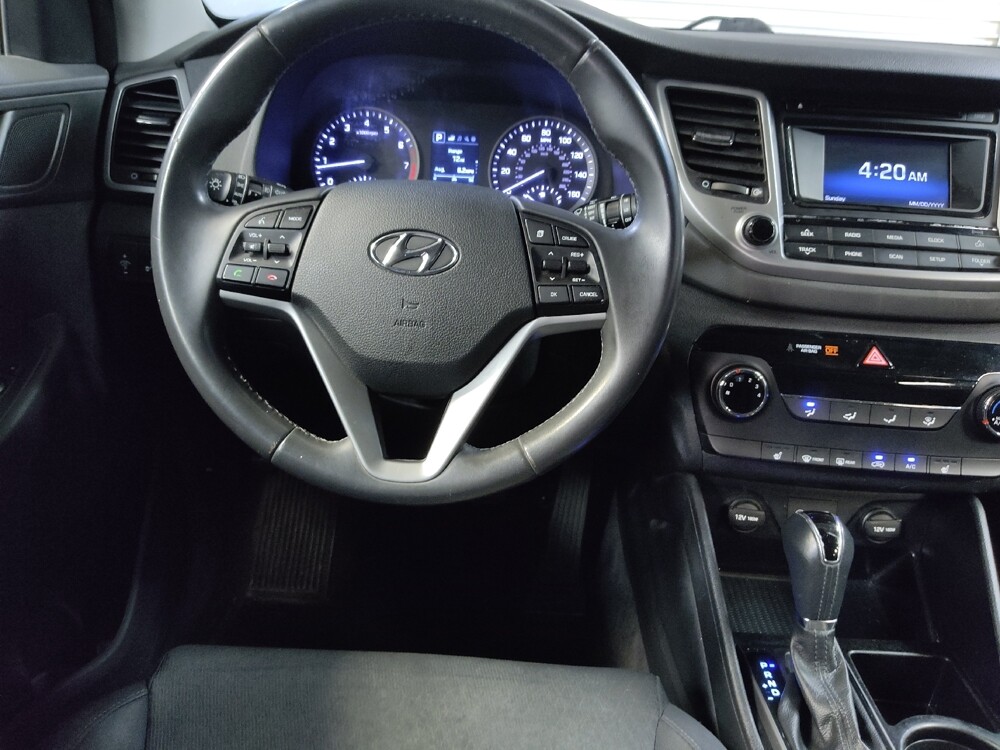 2017 Hyundai Tucson in Clearwater, FL 33764 - 18127995 22