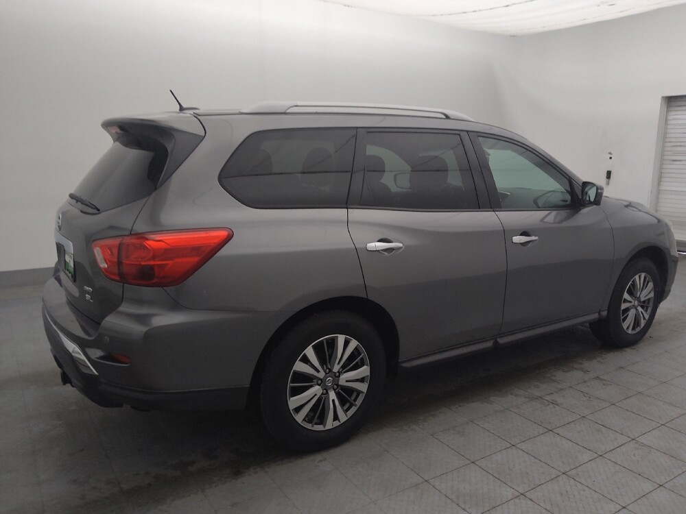 2018 Nissan Pathfinder in Tallahassee, FL 32304 - 18128003 10