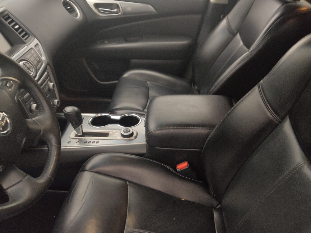 2018 Nissan Pathfinder in Tallahassee, FL 32304 - 18128003 17