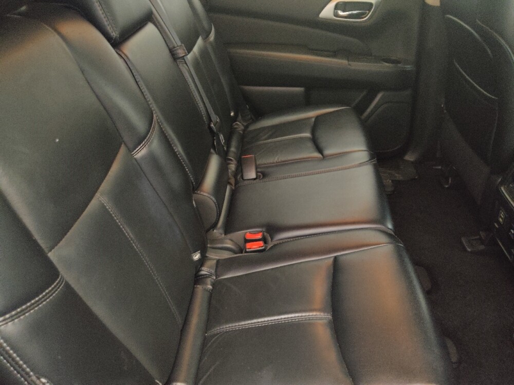 2018 Nissan Pathfinder in Tallahassee, FL 32304 - 18128003 19