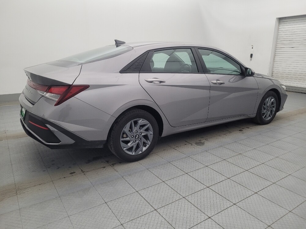 2024 Hyundai Elantra in Tallahassee, FL 32304 - 18128005 10