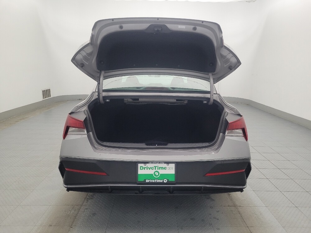 2024 Hyundai Elantra in Tallahassee, FL 32304 - 18128005 29