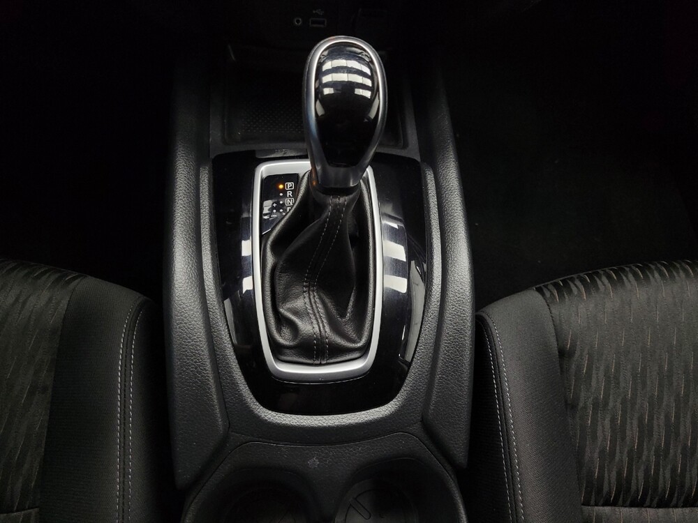 2019 Nissan Rogue in Las Vegas, NV 89104 - 18128008 26