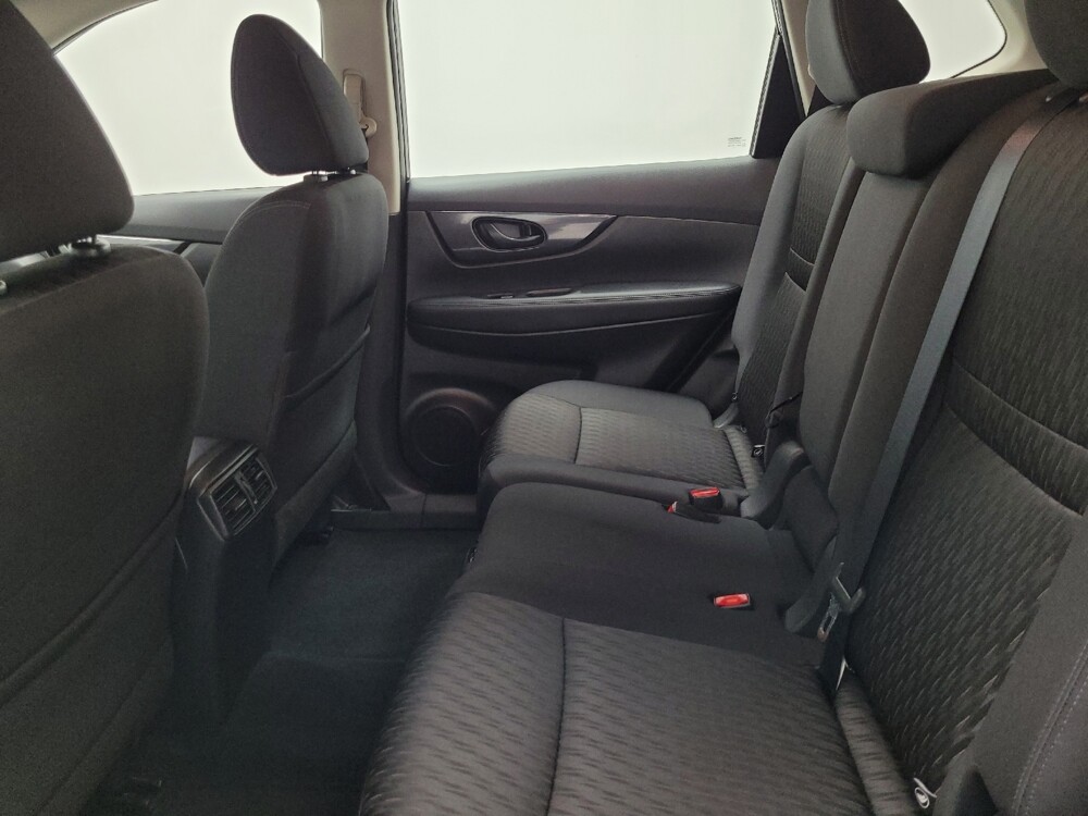 2019 Nissan Rogue in Las Vegas, NV 89104 - 18128008 18